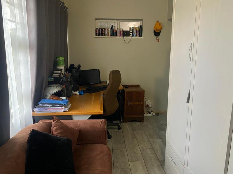 4 Bedroom Property for Sale in Bergsig Eastern Cape